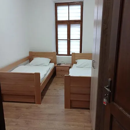 Aleksandar Aparthotel *